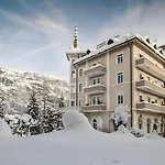 Romantik Schweizerhof & Hotel 4*
