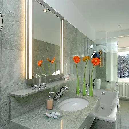 Romantik Schweizerhof & Hotel 4*
