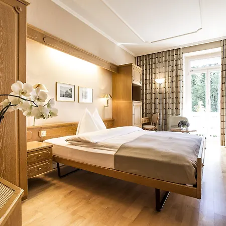 Szálloda Romantik Schweizerhof & Flims