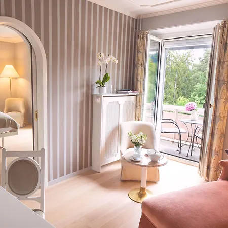 Romantik Schweizerhof & Szálloda 4*