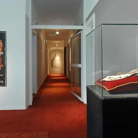 Romantik Schweizerhof Hotel 4*