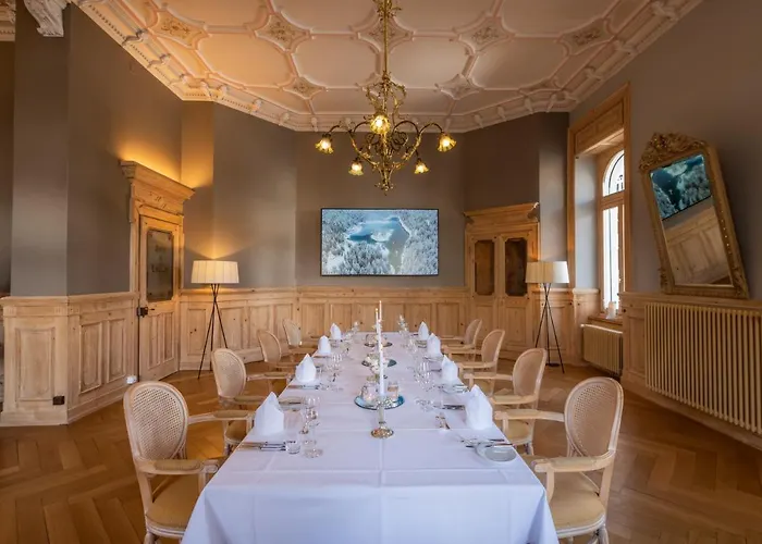 Otel Romantik Schweizerhof & 4*