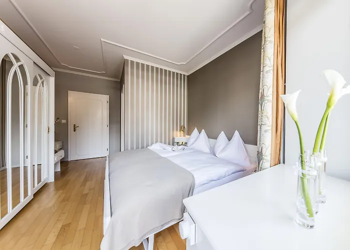 Romantik Schweizerhof & Hotel 4*