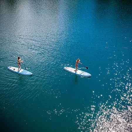 Romantik Schweizerhof & ホテル